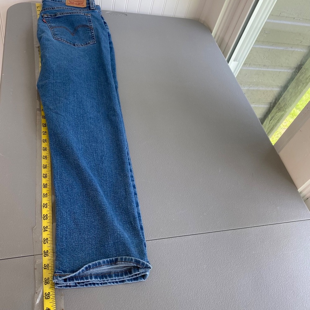 Levis Womens Wedgie Straight Leg Jeans Size 31 Button Fly High Rise Medium Wash - Picture 11 of 12